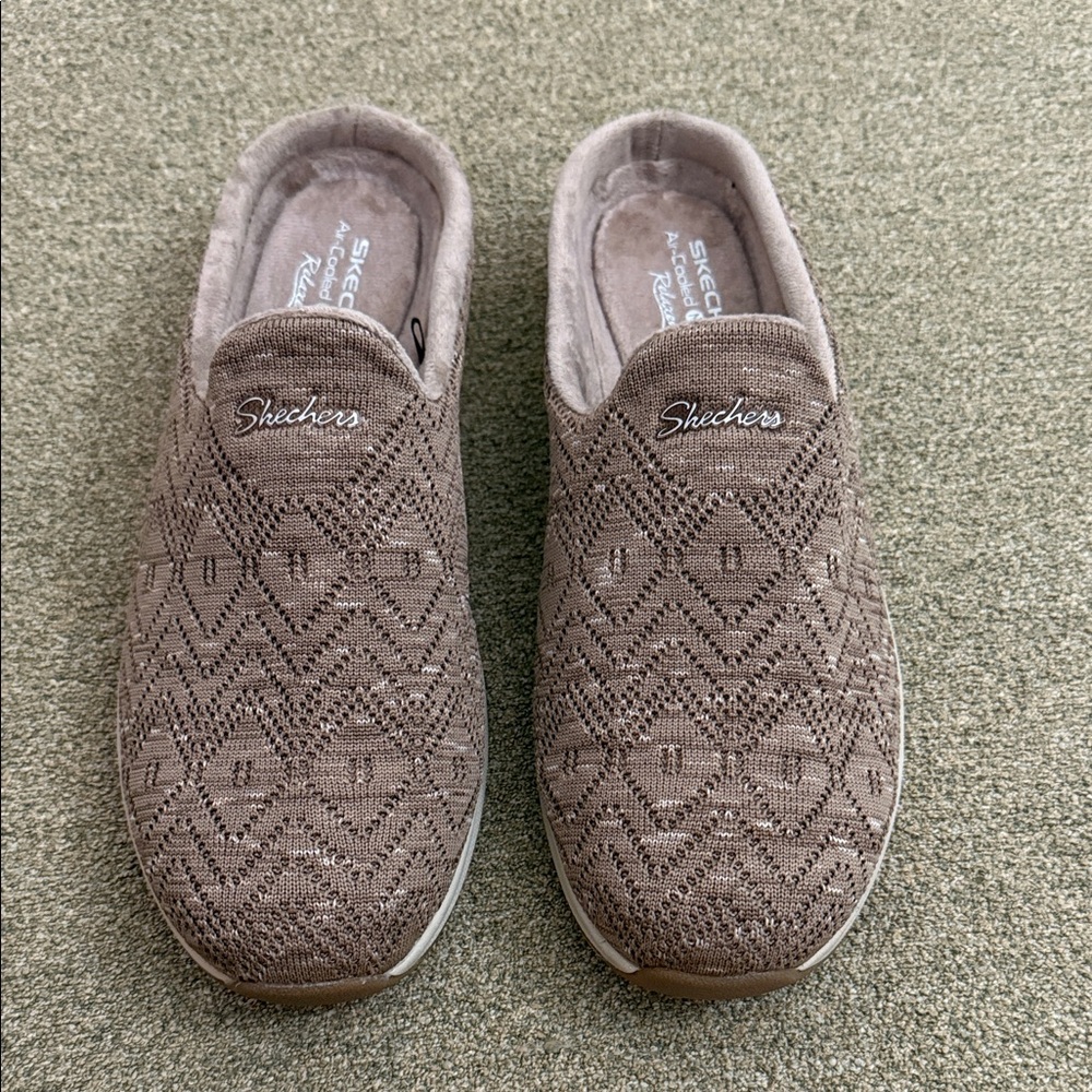 Skechers Men's Brown Patterned Slip-On Loafers New without label Size 10